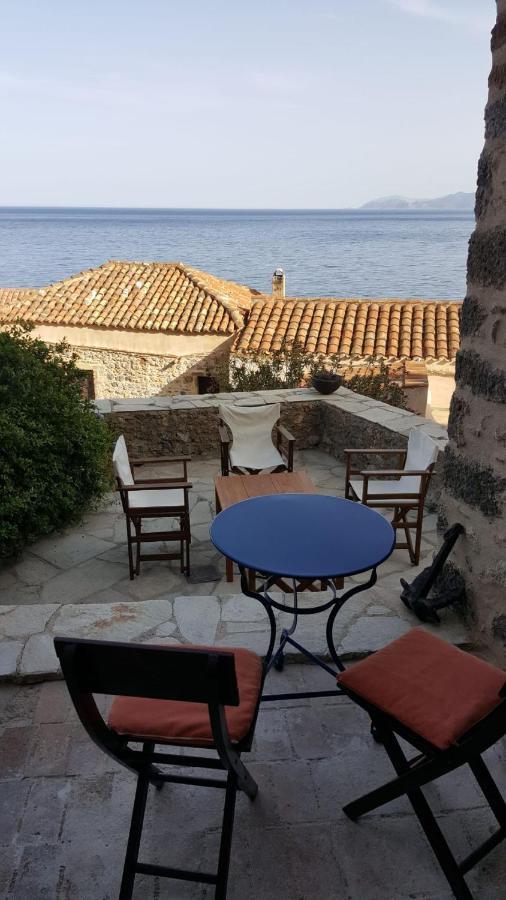 Athina Guesthouse Monemvasia Exterior photo
